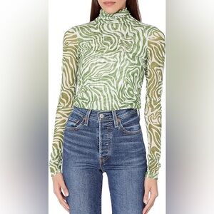 Cinq à Sept Zebra Woodblock Mesh Top